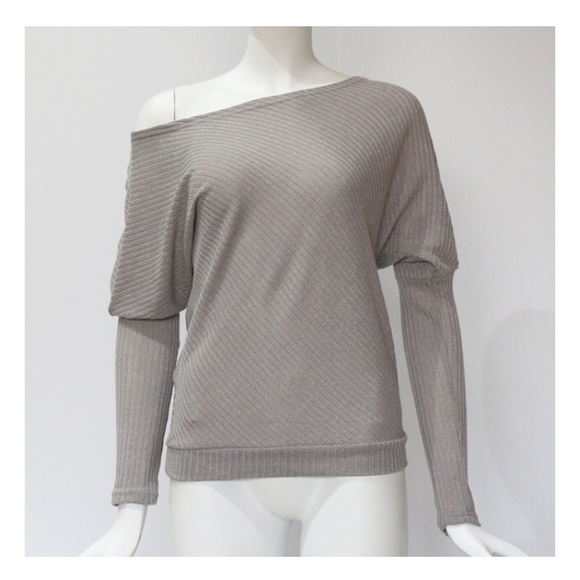 $20 TODAY RESTOCKED cute & comfortable OffShoulder - Picture 3 of 8